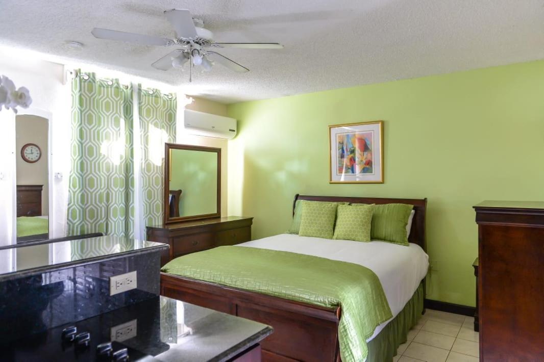 Beach Studio 10 Ocho Rios Exterior foto