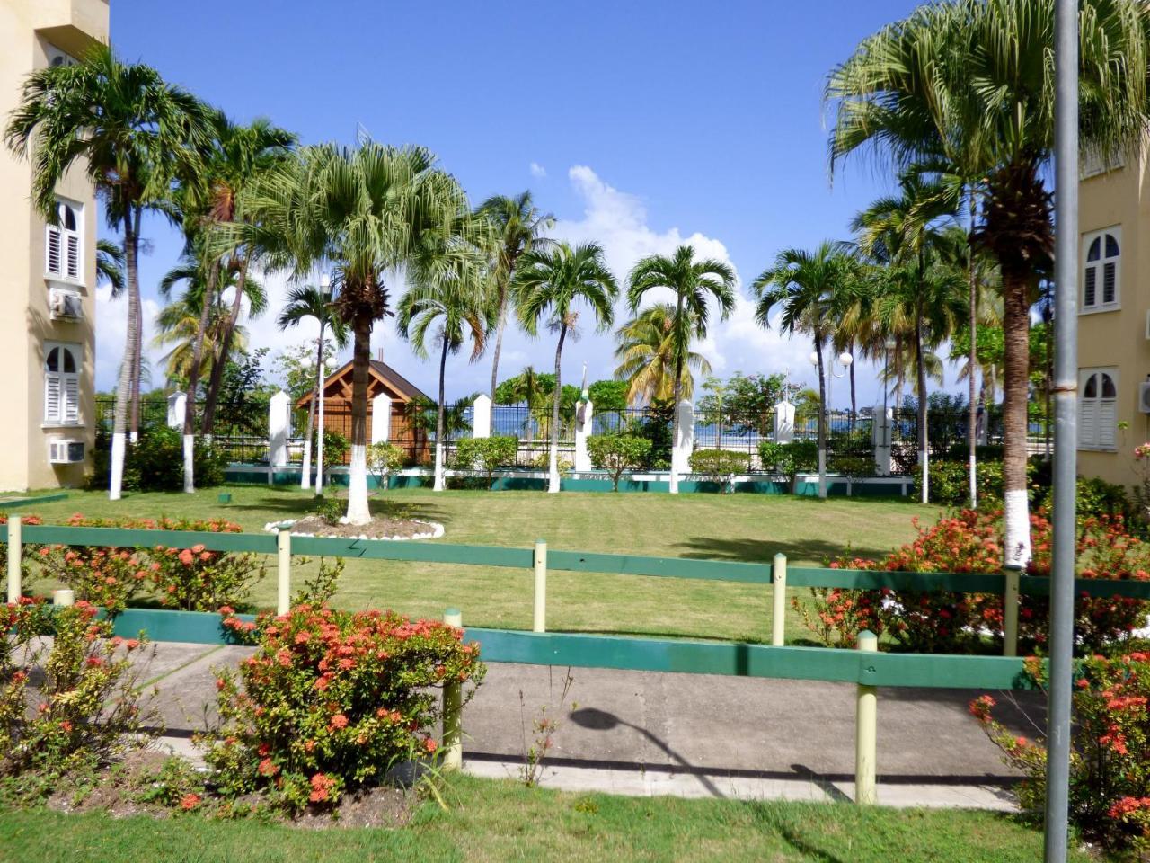 Beach Studio 10 Ocho Rios Exterior foto